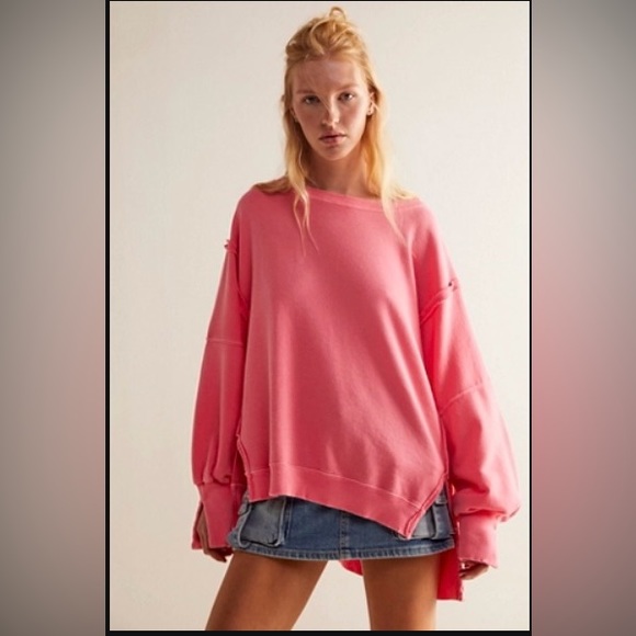 Free People Tops - NWT 💗 Free People Camden in Camellia